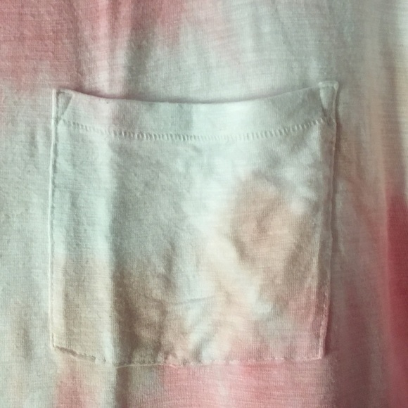 AMERICAN EAGLE Pink Tie Dye Cropped Scoop Neck - Picture 2 of 5